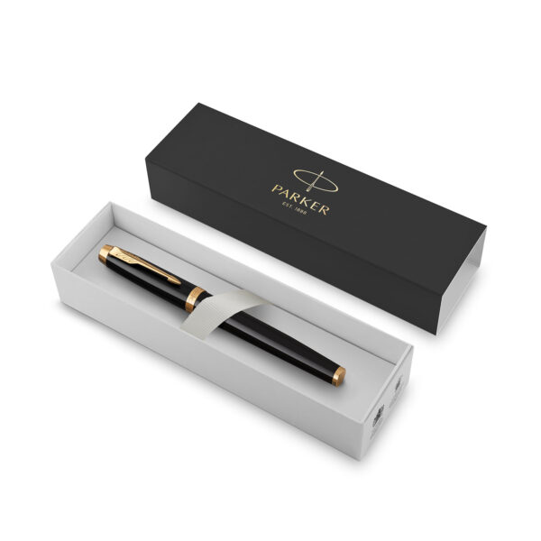 PLUMA PARKER IM NEGRO, ACABADO DORADO (Incluye personalización en láser) - Image 2